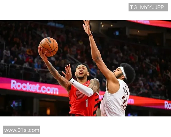 步行者球星西蒙斯获得最佳新秀提名,备战周日颁奖典礼 步行者球星西蒙斯获得最佳新秀提名,备战周日颁奖典礼