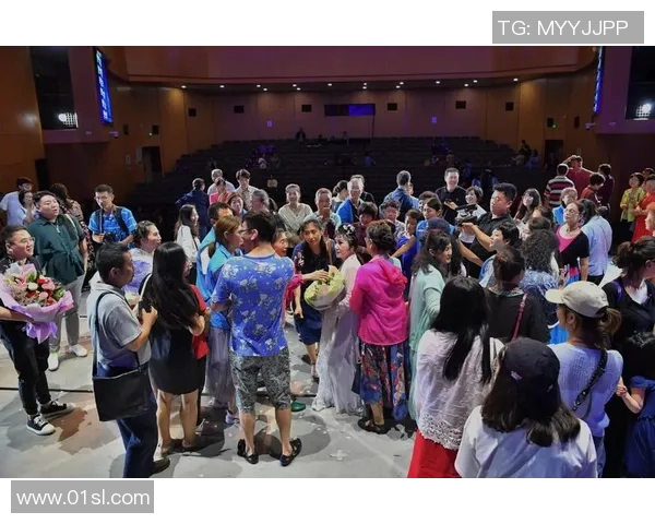 陈照奎的艺术人生探索与成就分享：从初心到巅峰的心路历程