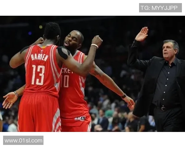 火箭队调整阵容策略,季后赛备战步步为营