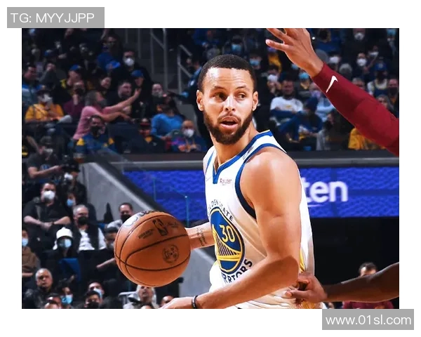 勇士队主力伤愈复出,再度成为夺冠热门 勇士队主力伤愈复出,再度成为夺冠热门